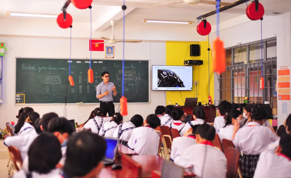 Lớp tiếng Anh giao tiếp